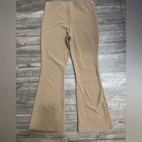 H&M Camel Trousers - Picture 3 of 7